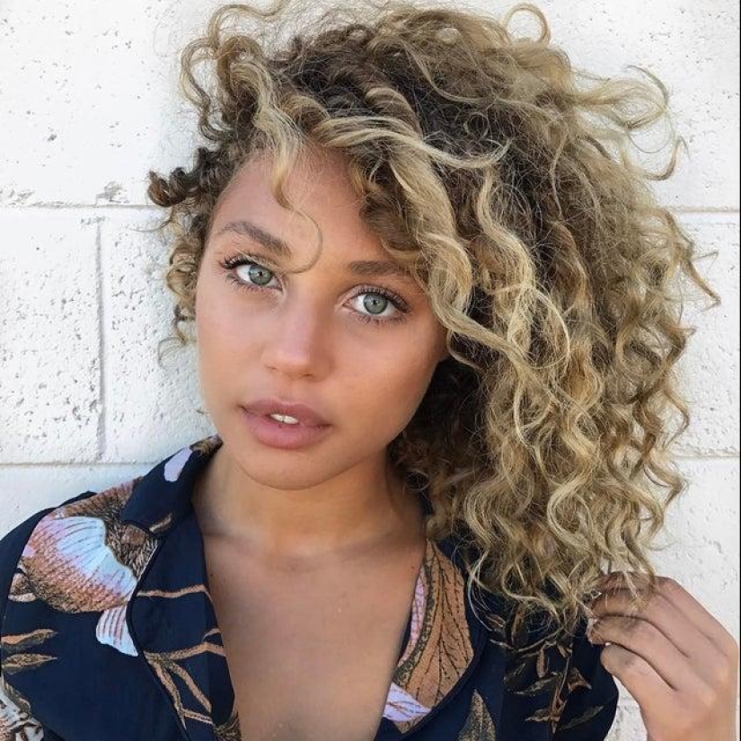 27 girls of mixed blood in their veins the blood of different races 27 girls of mixed blood in their veins the blood of different races