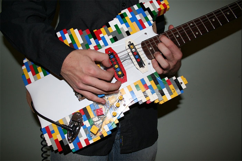 27 Ingenious Ways to Use Lego that You probably didn't know about
