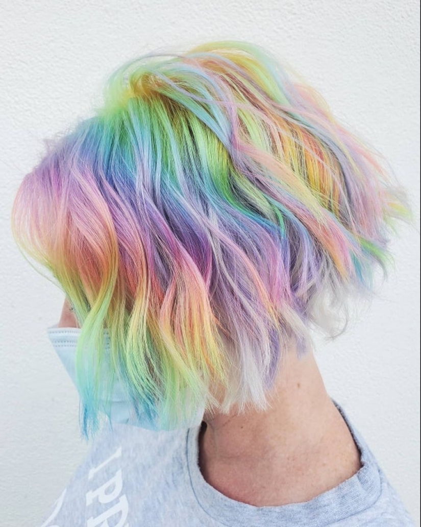 27 photos of girls who ventured into bright hair coloring 27 photos of girls who ventured into bright hair coloring