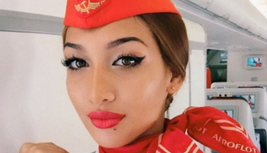 27 sexiest selfies of flight attendants from around the world 27 sexiest selfies of flight attendants from around the world