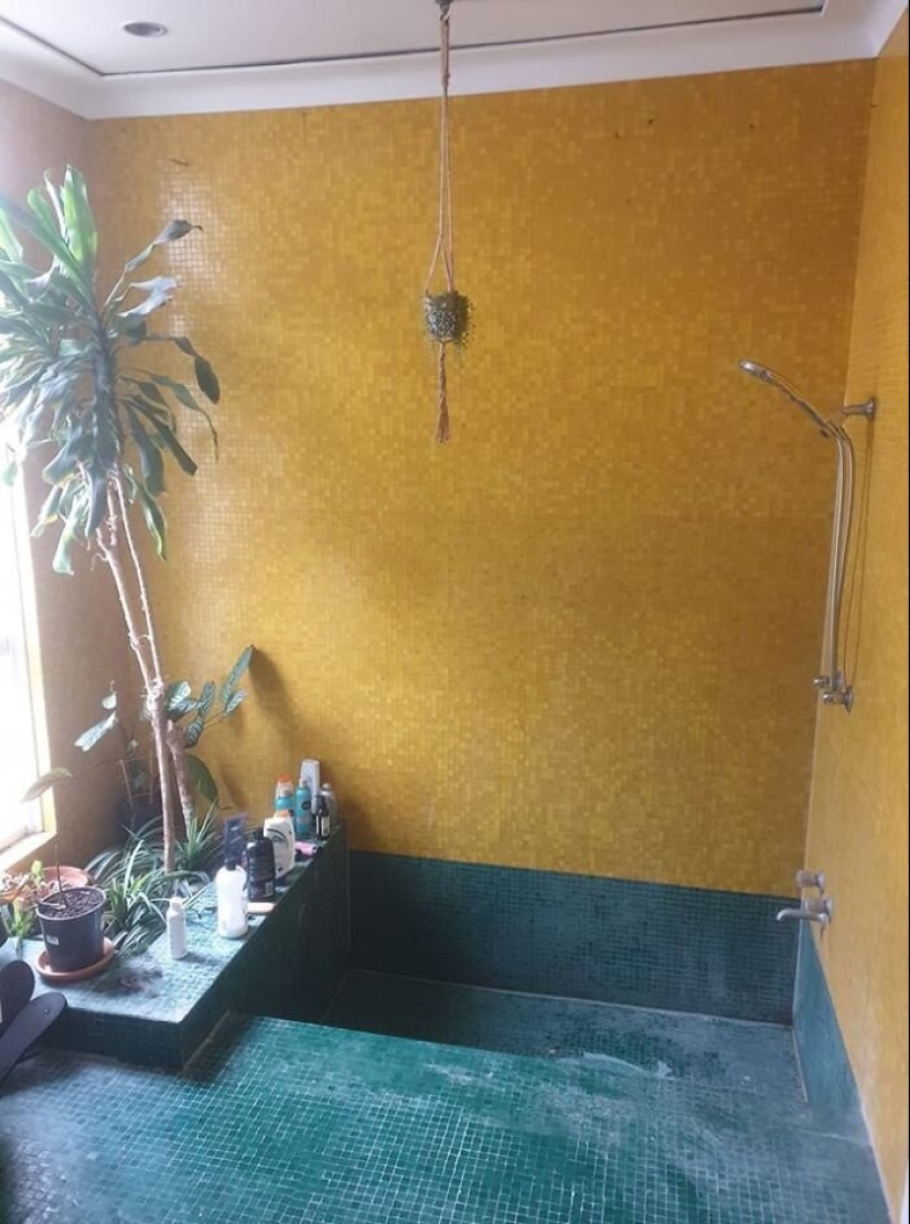 30 bathrooms with a strange and creative design