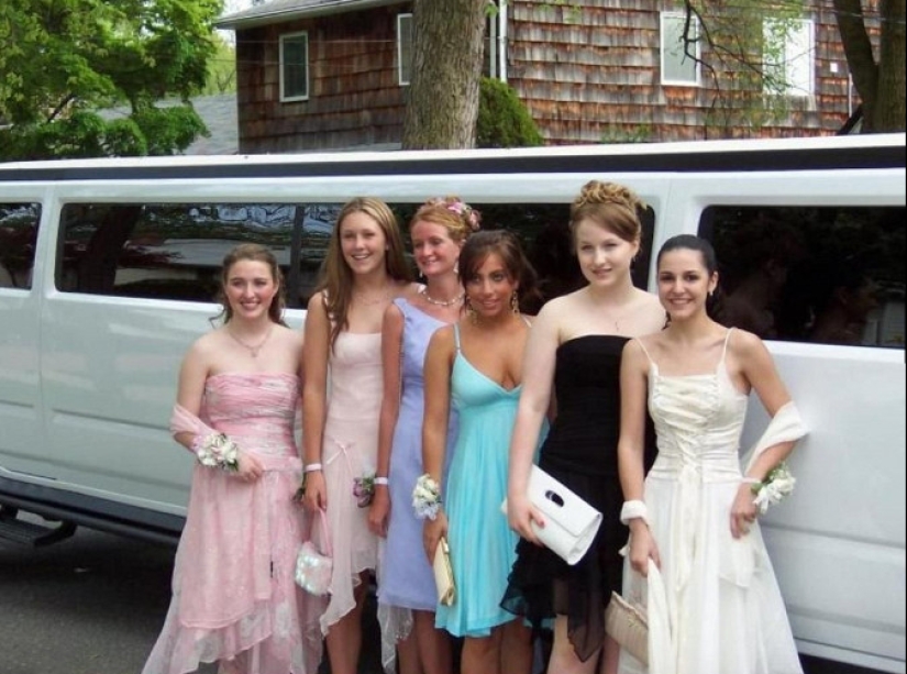 30 carbon monoxide photos from celebrity proms that you should see
