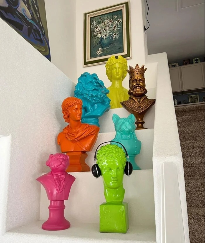 30 cool purchases from commissions, flea markets and sales