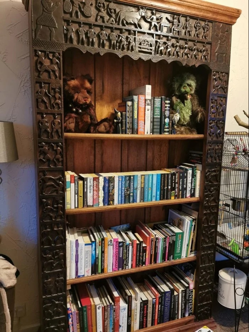 30 cool purchases from commissions, flea markets and sales