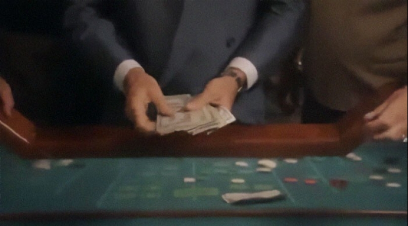 30 interesting details in movies and cartoons that you have never noticed