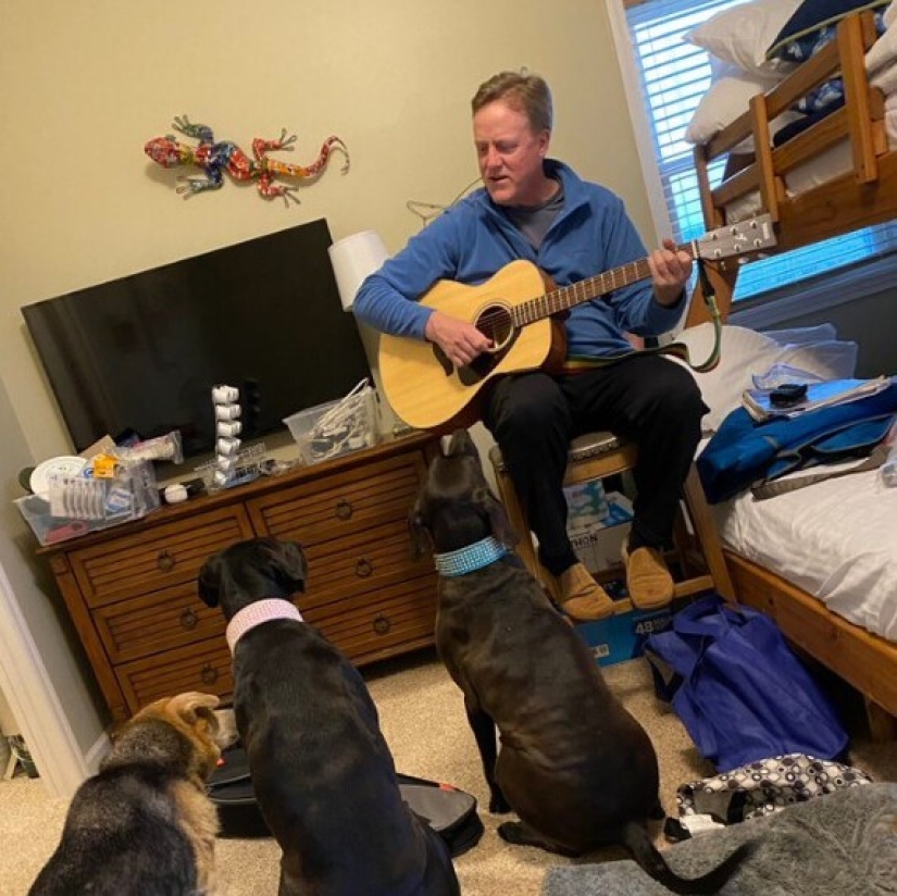 30 Photos Capturing the Power of a Father's Love and Devotion