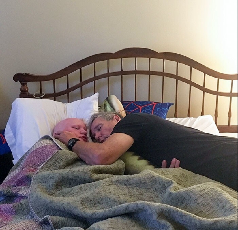 30 Photos Capturing the Power of a Father's Love and Devotion