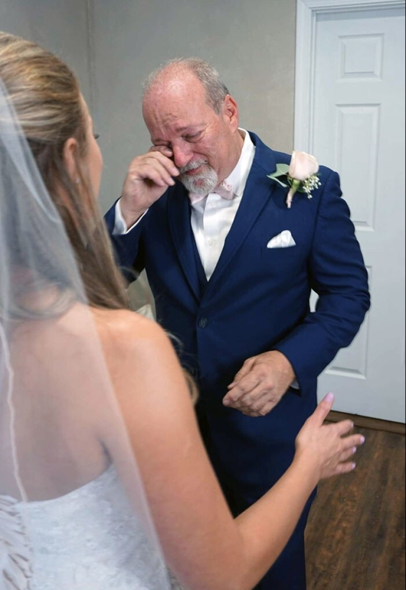 30 Photos Capturing the Power of a Father's Love and Devotion