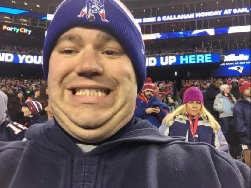 30 photos that prove why you shouldn't trust strangers to be a photographer 30 photos that prove why you shouldn't trust strangers to be a photographer