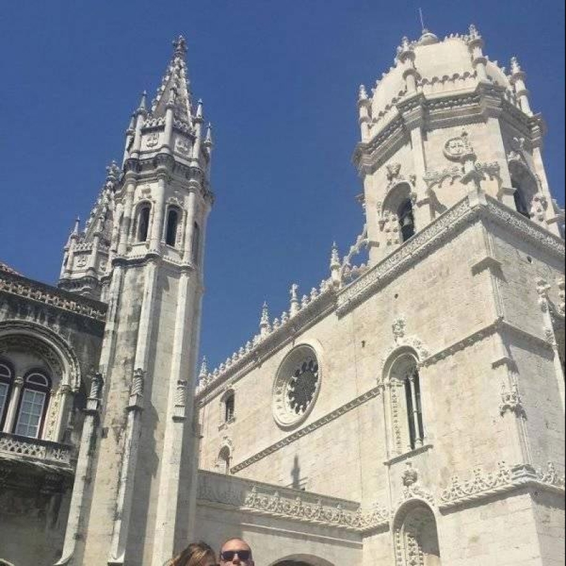 30 photos that prove why you shouldn't trust strangers to be a photographer 30 photos that prove why you shouldn't trust strangers to be a photographer