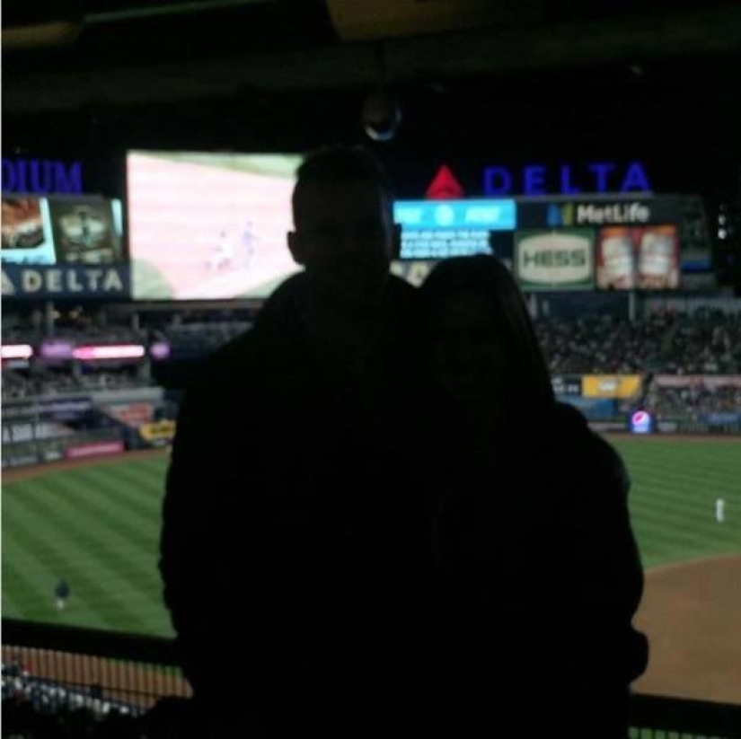 30 photos that prove why you shouldn't trust strangers to be a photographer 30 photos that prove why you shouldn't trust strangers to be a photographer