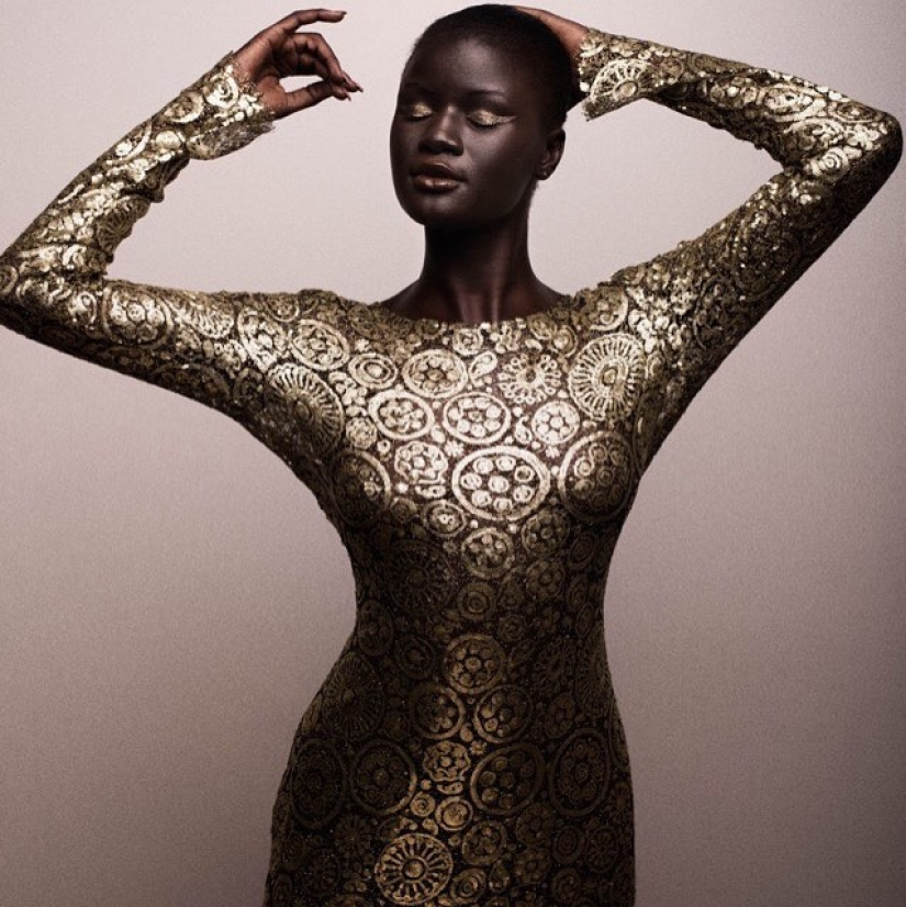 30 pictures of people, which nature generously endowed with unearthly beauty