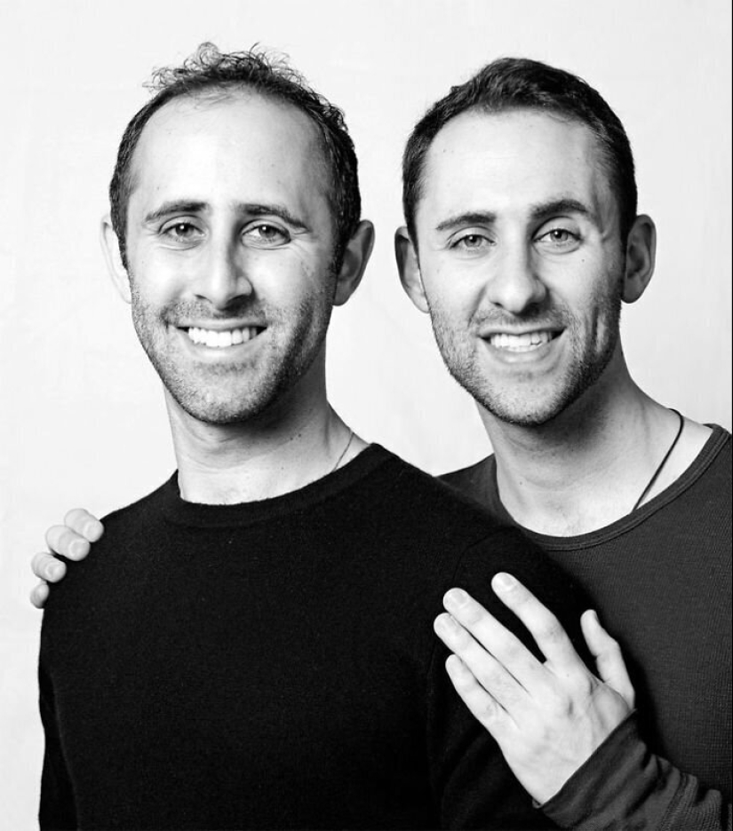 30 retratos de personas no relacionadas por sangre, pero muy similares entre sí