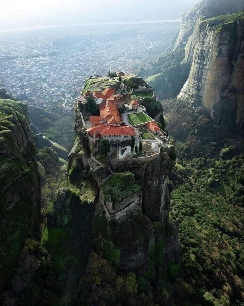 30 stunningly beautiful places on Earth