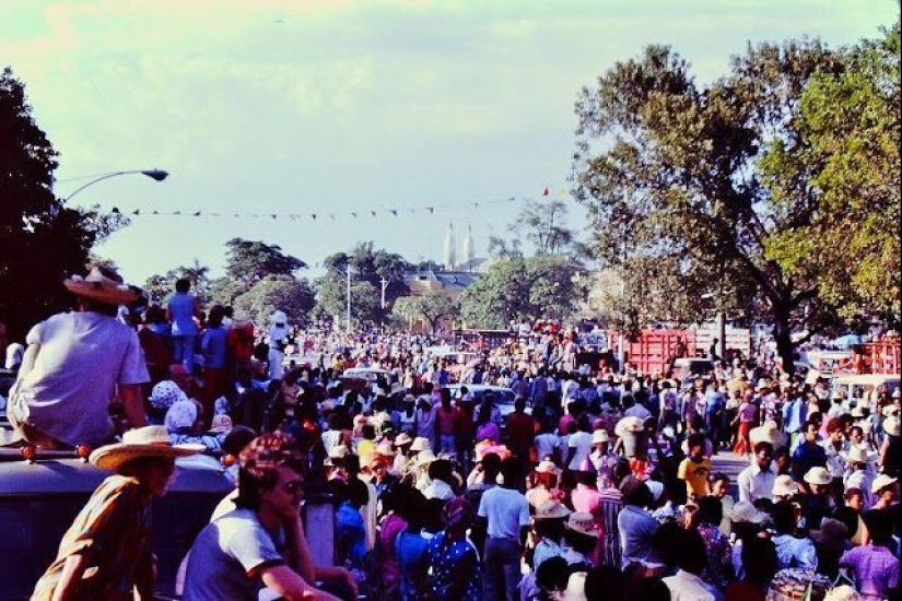 31 fotografías en color que documentan la vida en Haití en la década de 1970 31 fotografías en color que documentan la vida en Haití en la década de 1970