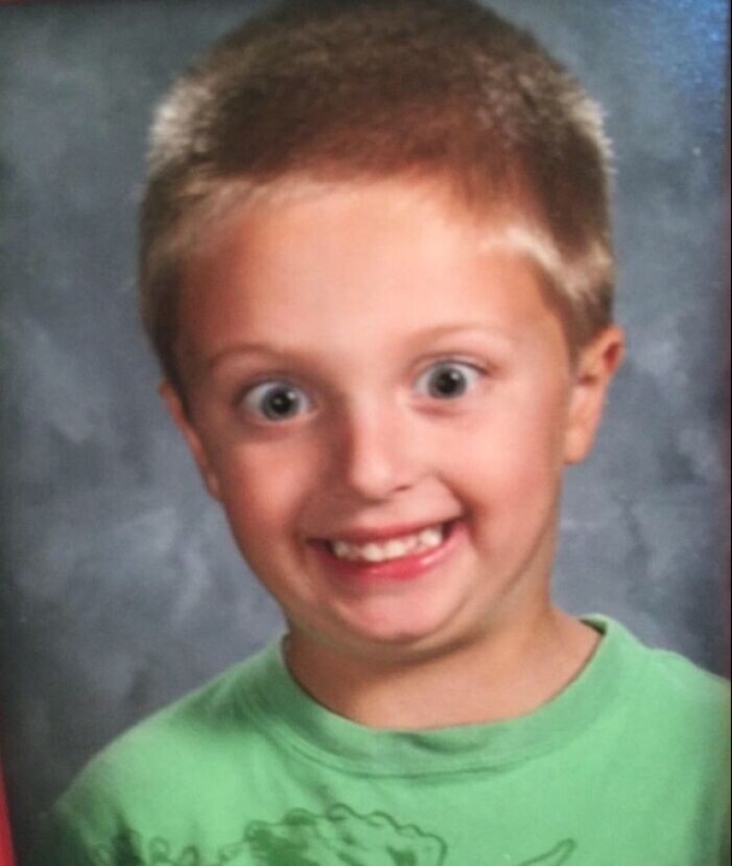 35 photos from school albums that made parents laugh through tears