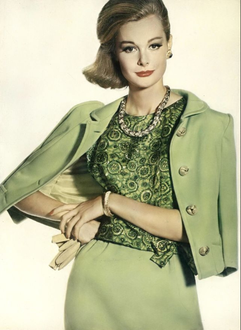 35 stunning photos of the classic model Monique Chevalier of the 1950s and 60s 35 stunning photos of the classic model Monique Chevalier of the 1950s and 60s