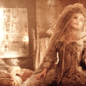 35 years in a wedding dress: the story of a love-crazed Eliza Donnithorne 35 years in a wedding dress: the story of a love-crazed Eliza Donnithorne