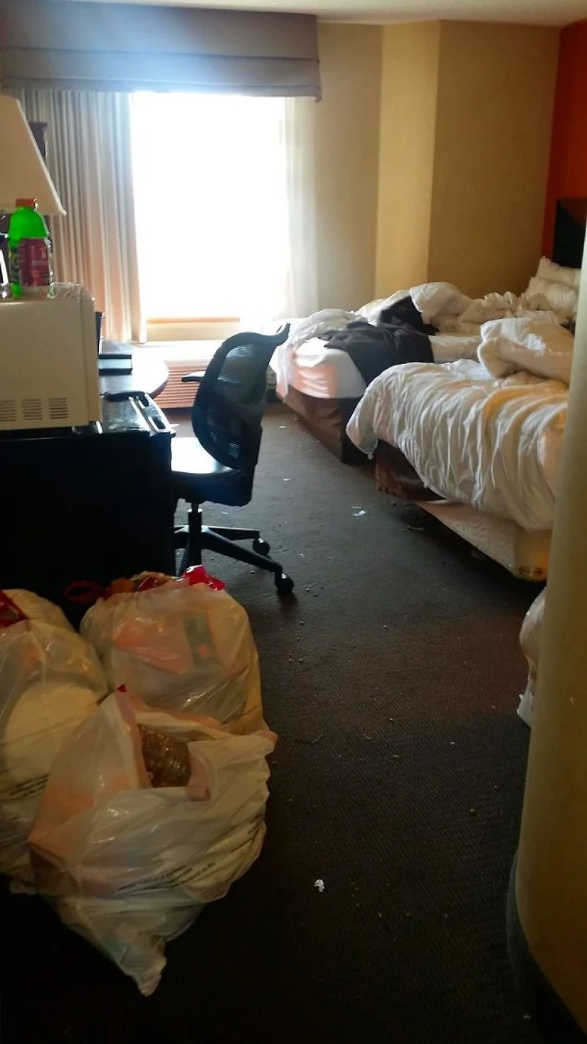 40 examples of terrible hotel guests and rented apartments 40 examples of terrible hotel guests and rented apartments