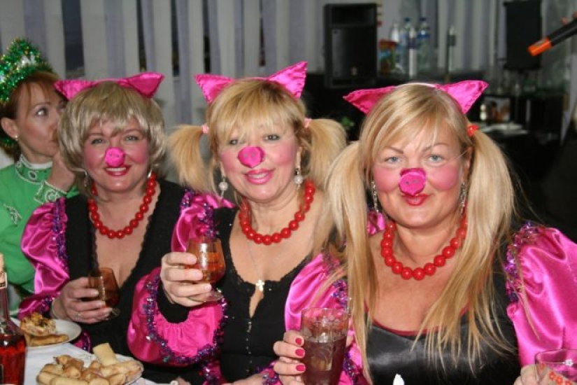 40 killer photos from new year corporate parties, which is not a joke laugh and surprise