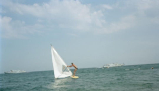 40 nostálgico marcos: Yalta 90‑s en el lente del fotógrafo Británico