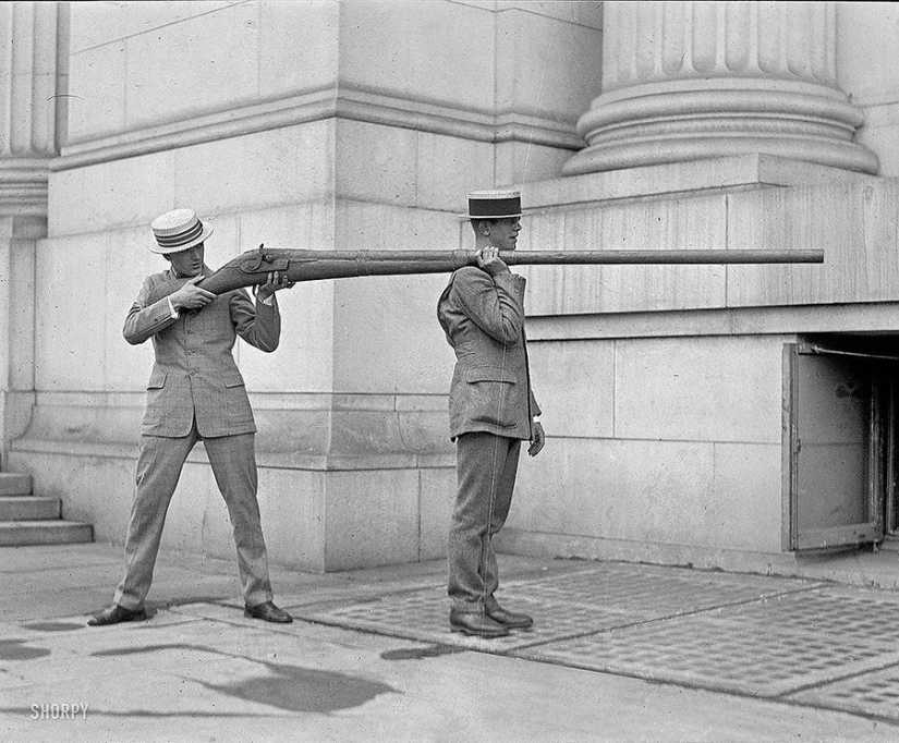 40 vintage photos showing how strange the world used to be