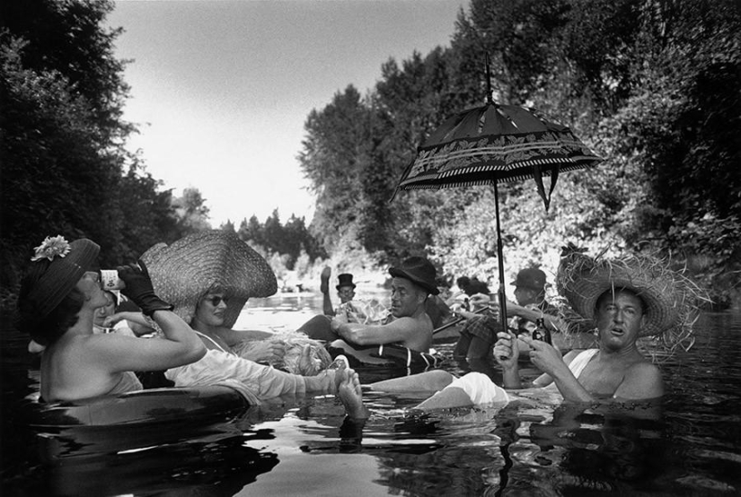 40 vintage photos showing how strange the world used to be