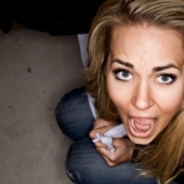 5 important reasons not to take your smartphone to the toilet 5 important reasons not to take your smartphone to the toilet
