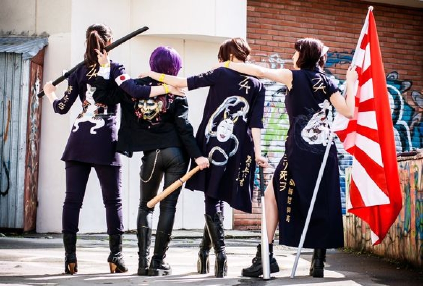 5 most famous female gangs, surpassed male