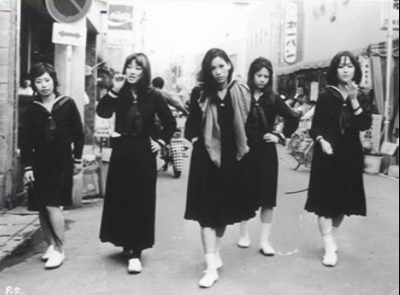5 most famous female gangs, surpassed male