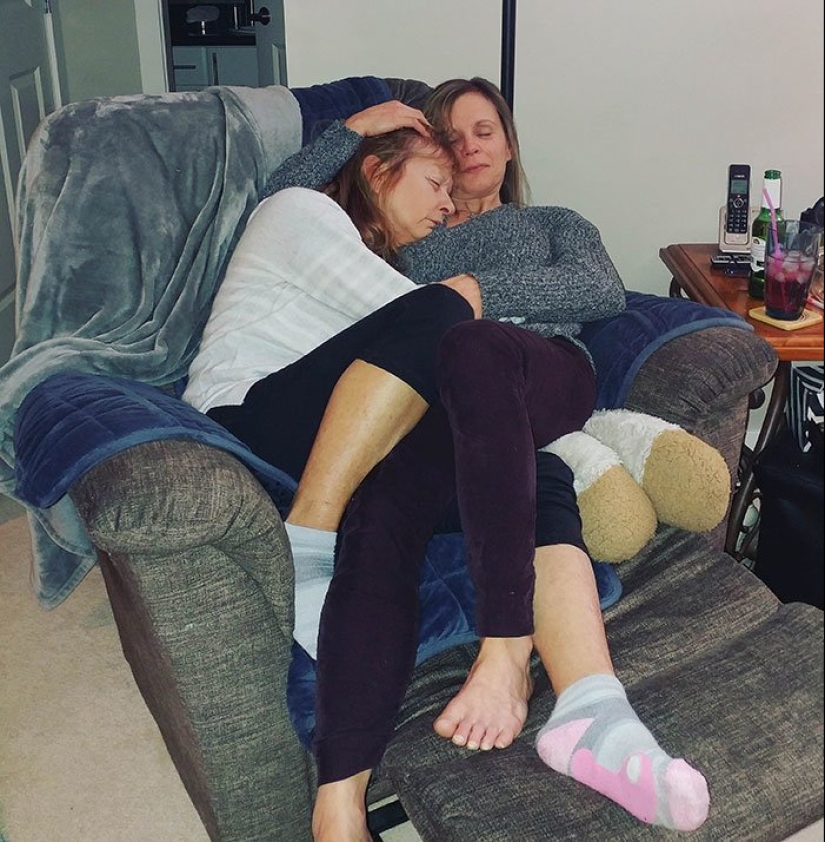 50 bucket pictures that will remind you how important it is to love your loved ones
