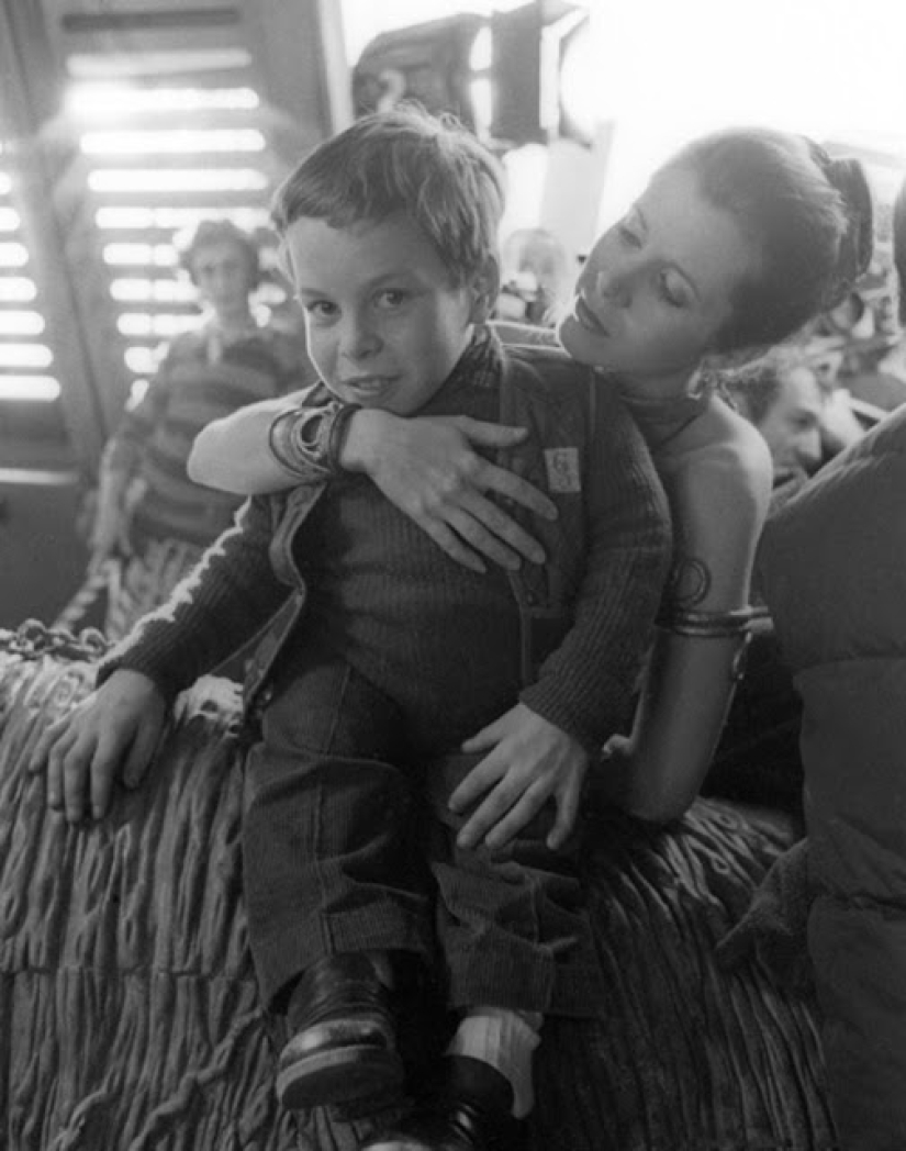 50 Rare Photos From the Set of Star Wars: Episode VI: Return of the Jedi 50 Rare Photos From the Set of Star Wars: Episode VI: Return of the Jedi