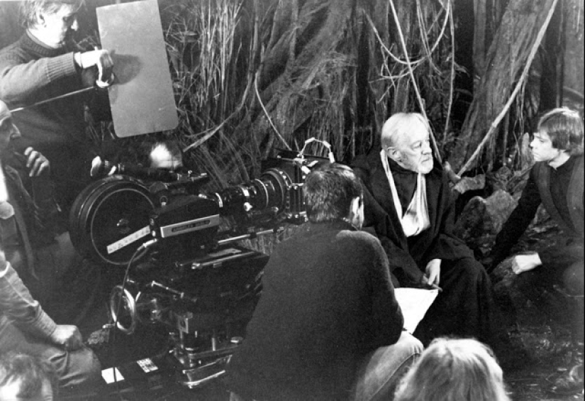 50 Rare Photos From the Set of Star Wars: Episode VI: Return of the Jedi 50 Rare Photos From the Set of Star Wars: Episode VI: Return of the Jedi