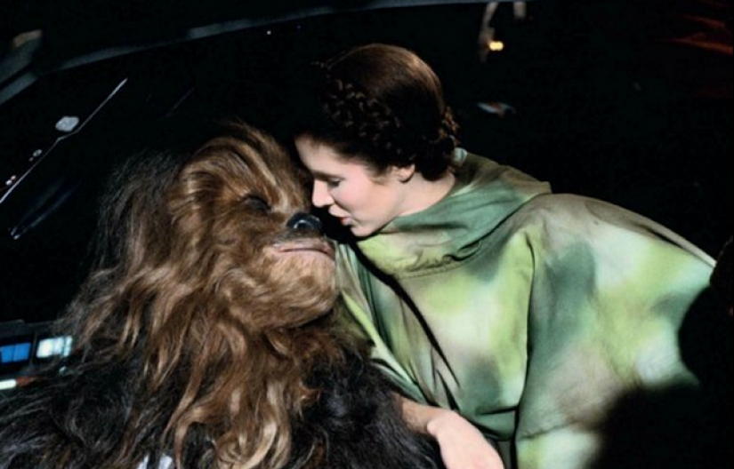 50 Rare Photos From the Set of Star Wars: Episode VI: Return of the Jedi 50 Rare Photos From the Set of Star Wars: Episode VI: Return of the Jedi