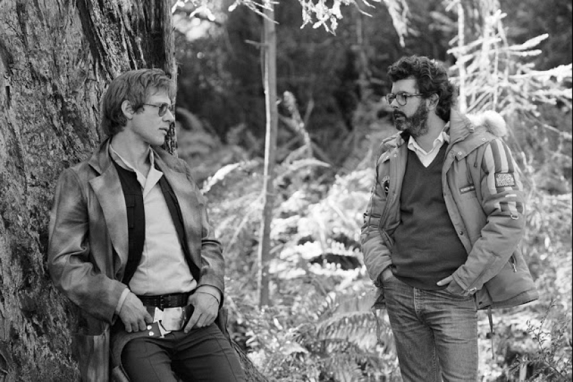 50 Rare Photos From the Set of Star Wars: Episode VI: Return of the Jedi 50 Rare Photos From the Set of Star Wars: Episode VI: Return of the Jedi