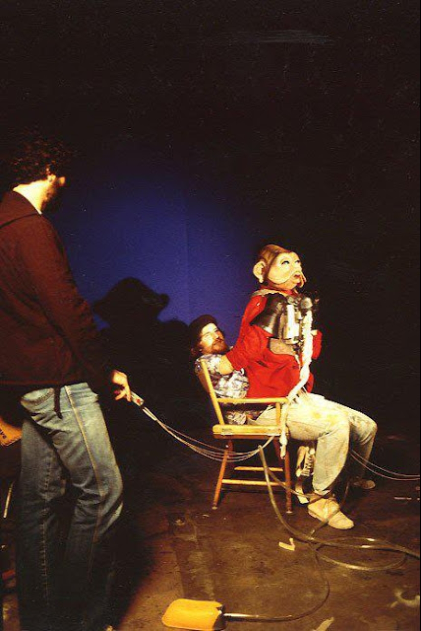 50 Rare Photos From the Set of Star Wars: Episode VI: Return of the Jedi 50 Rare Photos From the Set of Star Wars: Episode VI: Return of the Jedi