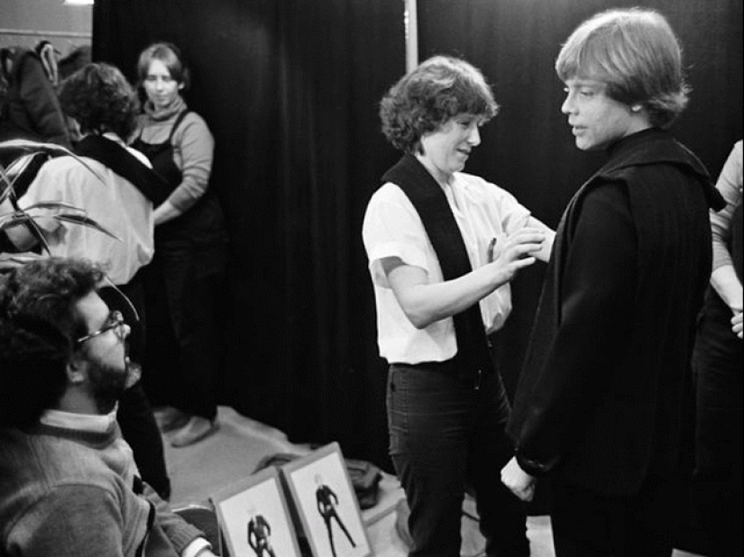 50 Rare Photos From the Set of Star Wars: Episode VI: Return of the Jedi 50 Rare Photos From the Set of Star Wars: Episode VI: Return of the Jedi