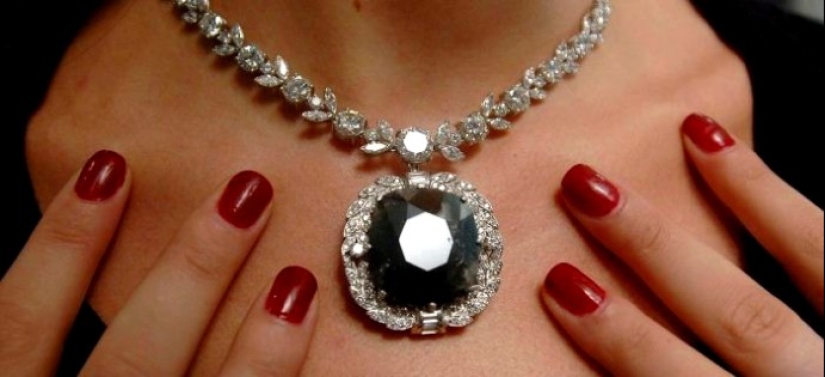 7 cursed jewels that brought misfortune to the owners 7 cursed jewels that brought misfortune to the owners