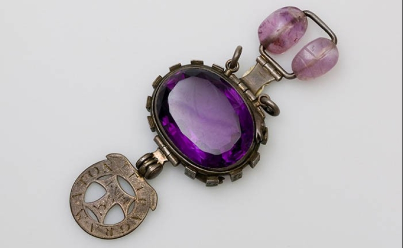 7 cursed jewels that brought misfortune to the owners 7 cursed jewels that brought misfortune to the owners
