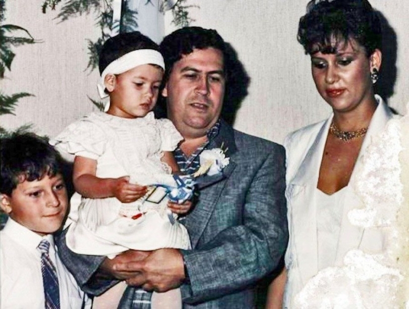 7 facts about cocaine king Pablo Escobar. His money could feed the whole world!