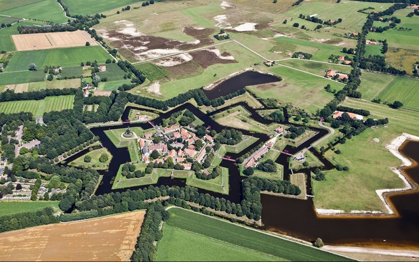 7 settlements with unique landscapes