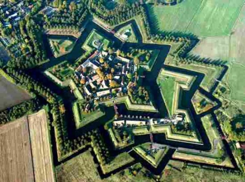 7 settlements with unique landscapes