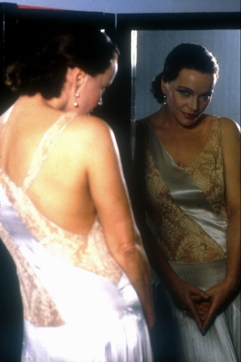 70s erotic comedy star Laura Antonelli