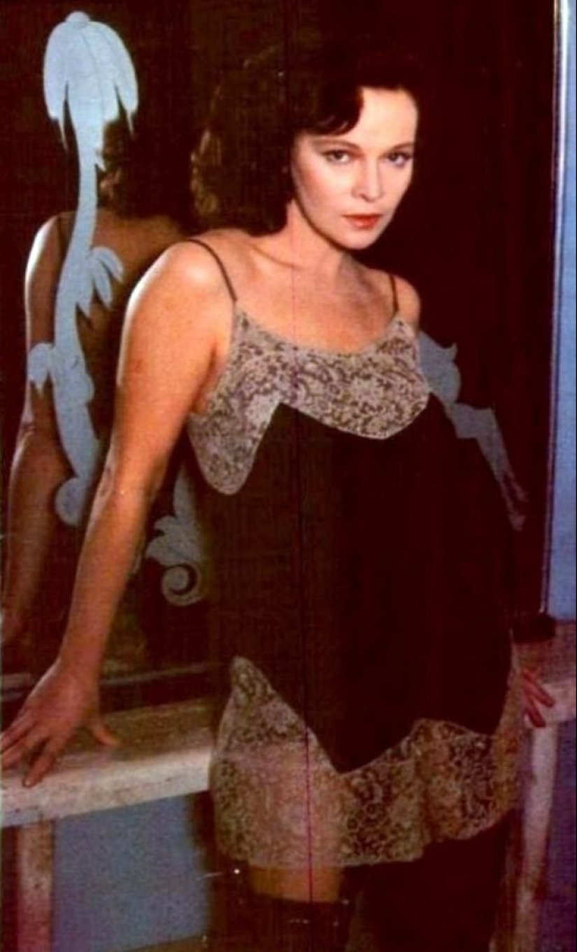 70s erotic comedy star Laura Antonelli