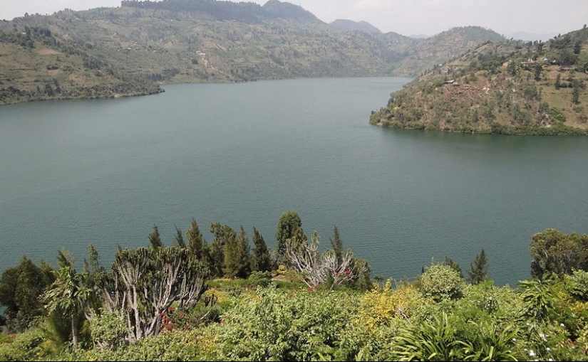 8 bodies of water that are best avoided