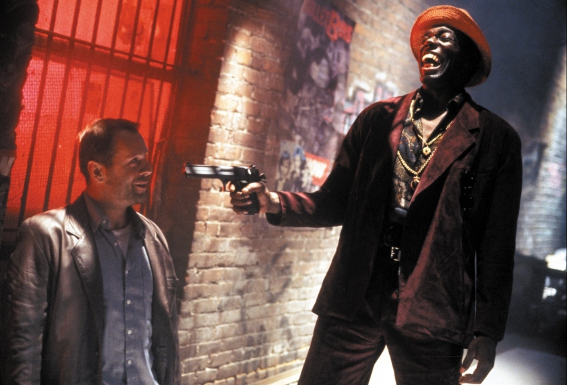 8 películas de acción nostálgicas de los 80 y 90 que no han envejecido ni un día