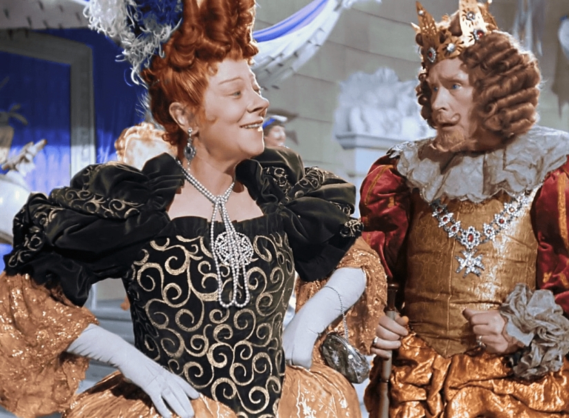 A finales de amor del Mariscal Tolbukhin y... Faina Ranevskaya A finales de amor del Mariscal Tolbukhin y... Faina Ranevskaya