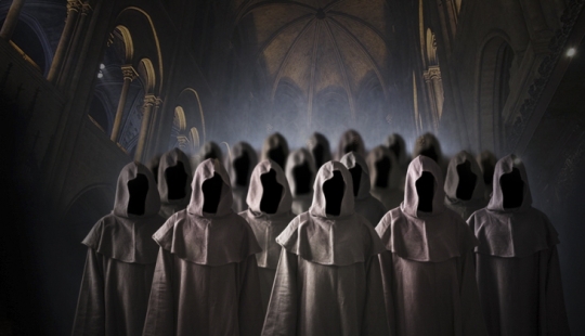 A secret society has been found in Paris, living as a closed family for more than three centuries A secret society has been found in Paris, living as a closed family for more than three centuries