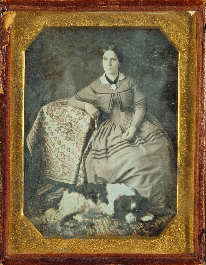 A window to the past: the first 30 photographs taken in 1839, John Herschel A window to the past: the first 30 photographs taken in 1839, John Herschel