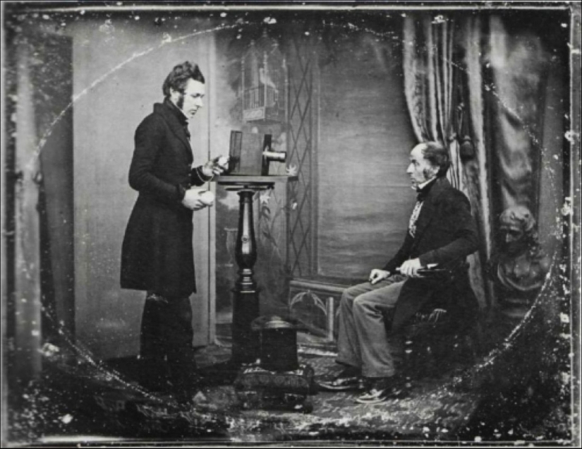 A window to the past: the first 30 photographs taken in 1839, John Herschel A window to the past: the first 30 photographs taken in 1839, John Herschel